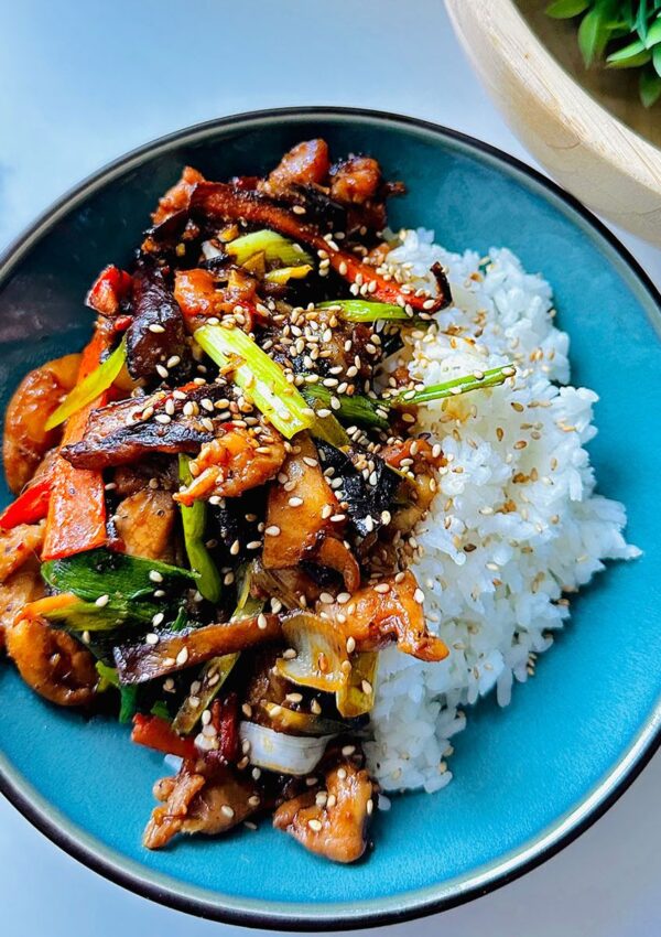 Soy-Glazed Eggplant Garlic Chicken – Easy Rice Bowl Recipe!