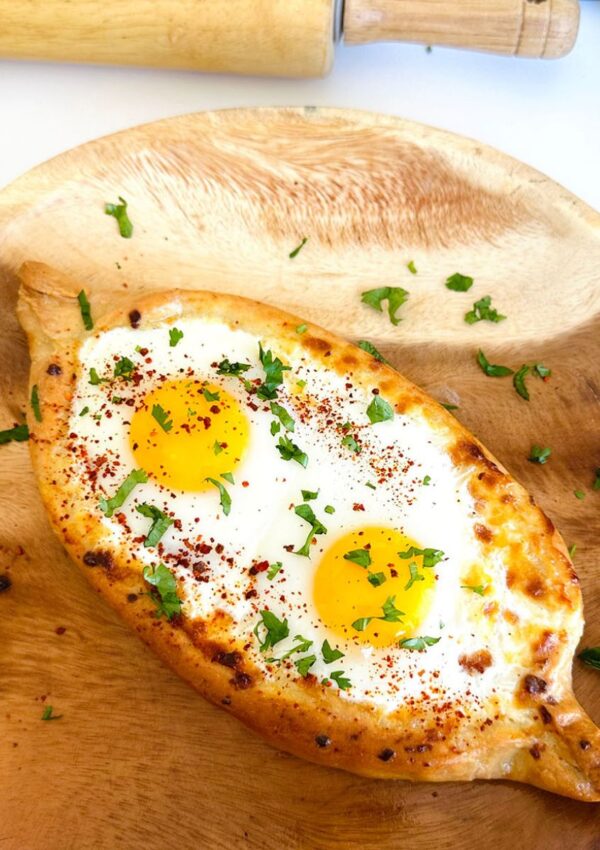 Khachapuri – Georgian Cheese Bread